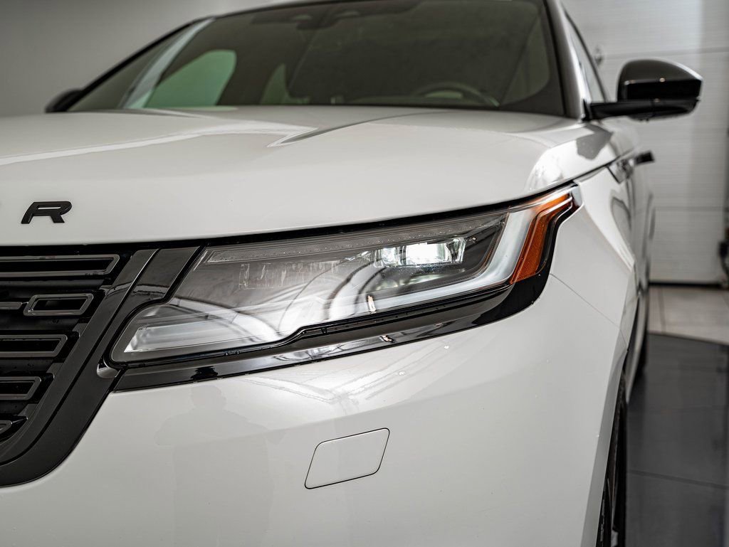 Certified 2025 Land Rover Range Rover Velar S AWD/4WD image 15