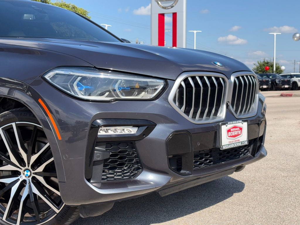 Used 2021 BMW X6 sDrive40i w/ Executive Package RWD image 3