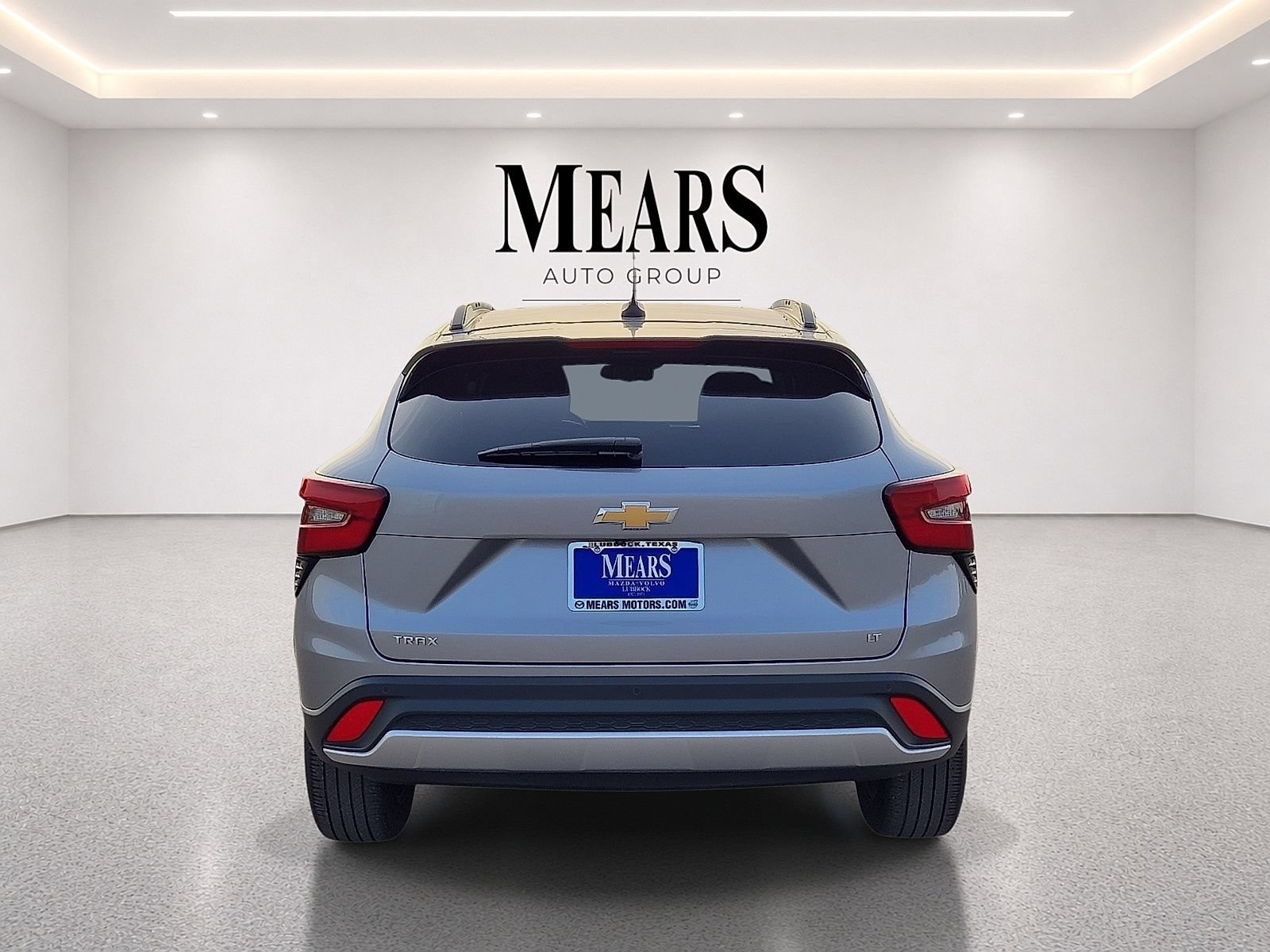 Used 2025 Chevrolet Trax LT w/ Driver Confidence Package FWD image 4