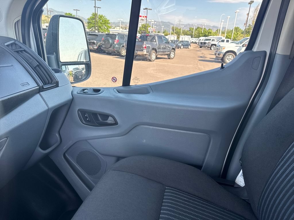 Used 2018 Ford Transit 250 130 Low Roof w/ Exterior Upgrade Package RWD image 20