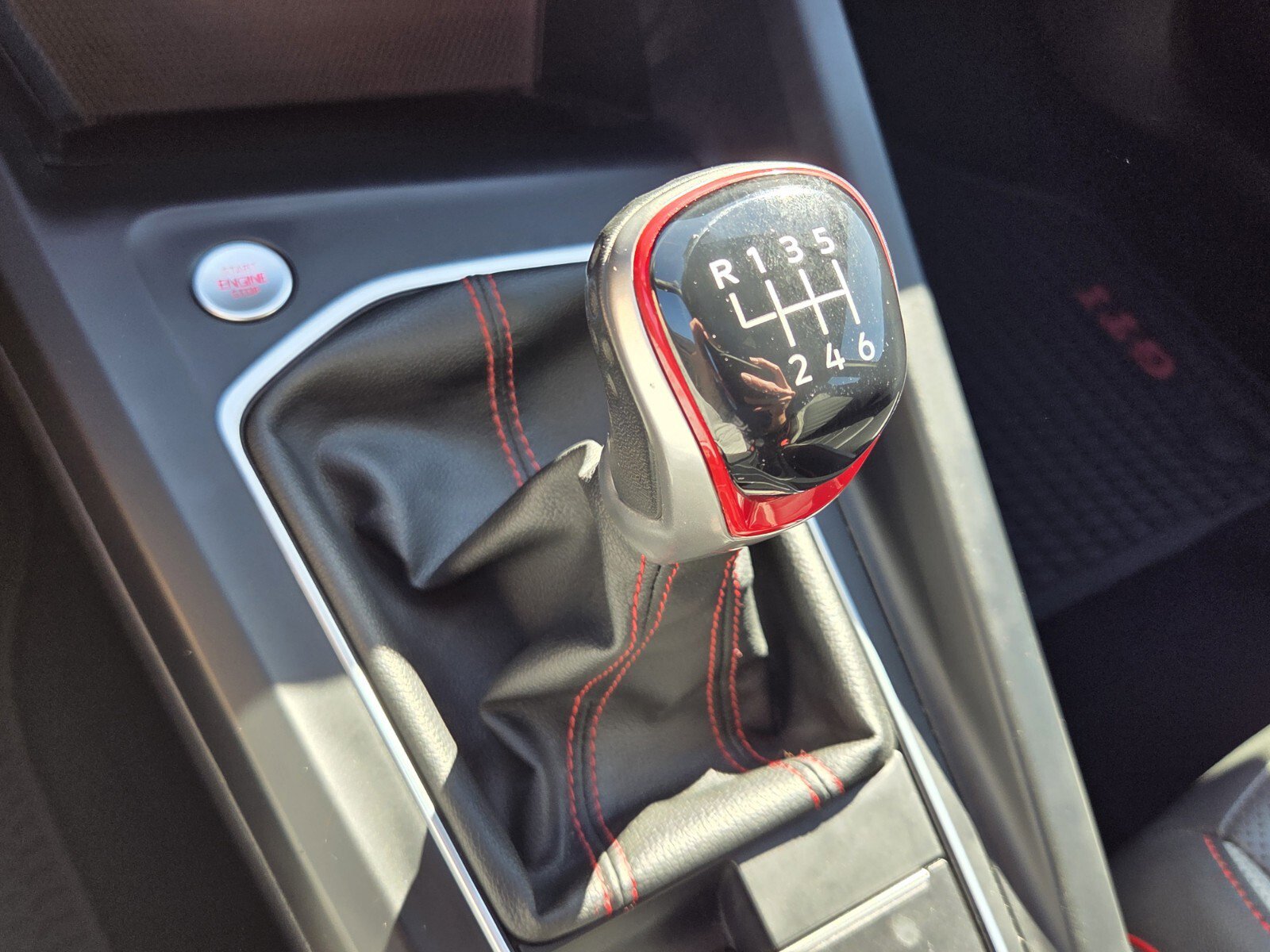 Used 2022 Volkswagen GTI Autobahn image 15