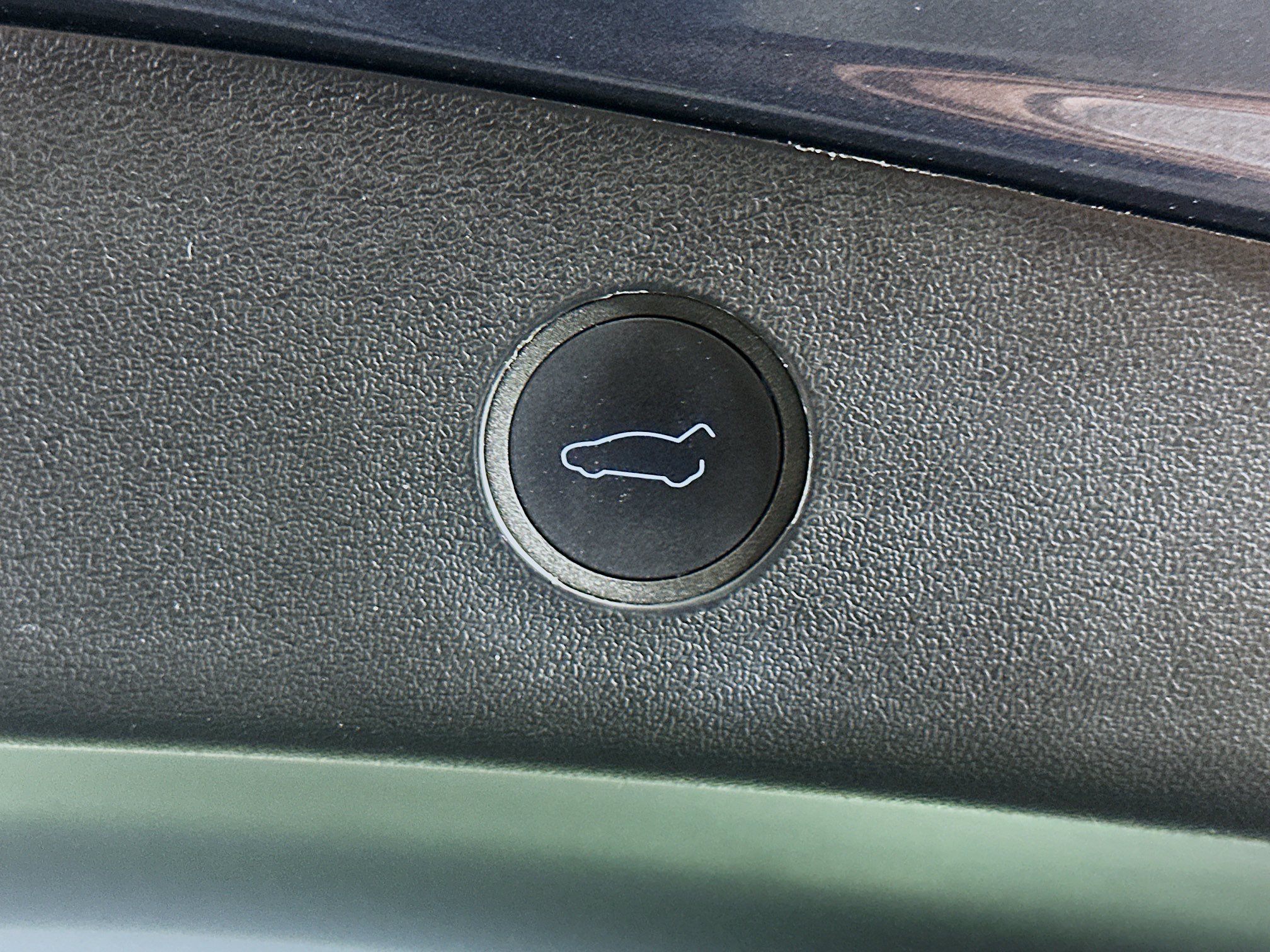 Used 2023 Tesla Model 3 Standard Range RWD image 29