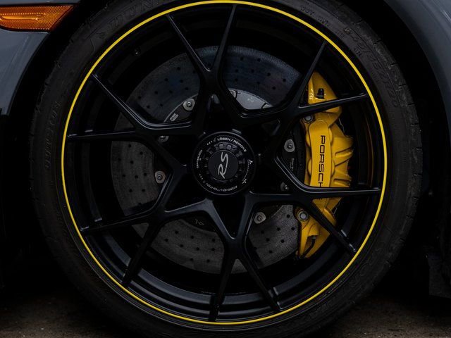 Certified 2025 Porsche 718 Cayman GT4 RS image 25