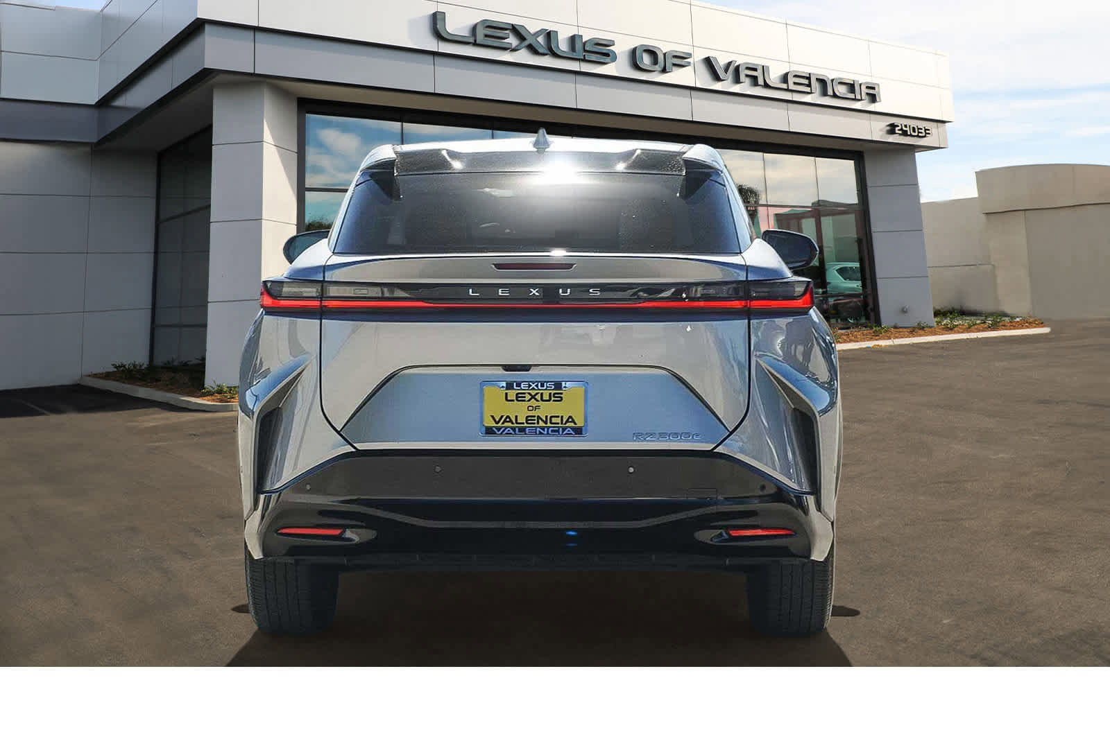 Used 2024 Lexus RZ 300e Premium w/ Technology Package image 3