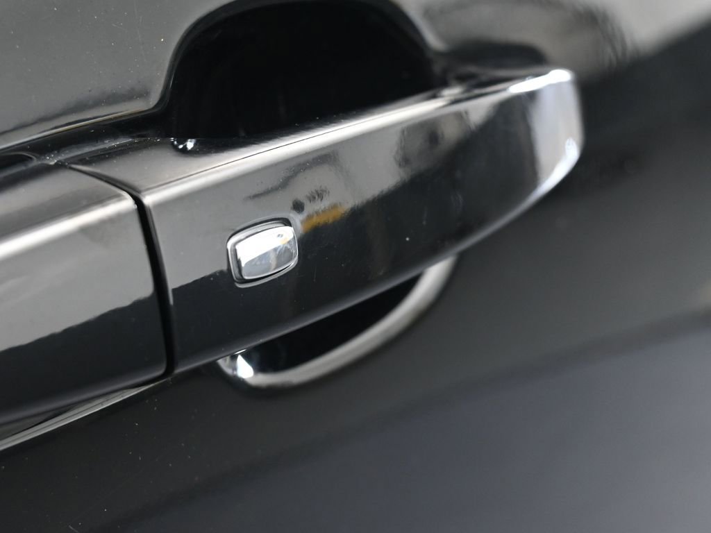 Certified 2023 Chevrolet Blazer LT w/ Driver Confidence Package image 38