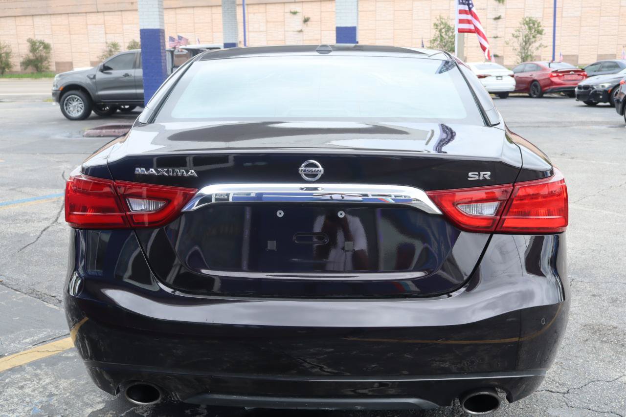 Used 2016 Nissan Maxima SR FWD image 6