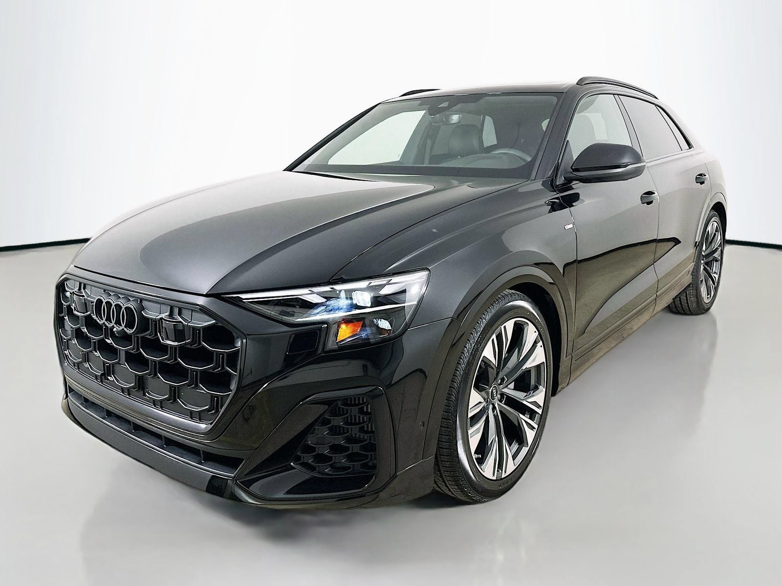 New 2026 Audi Q8 Premium Plus