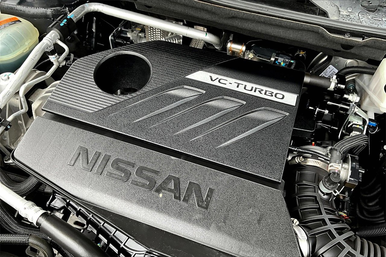 Used 2023 Nissan Rogue SL w/ SL Premium Package image 31