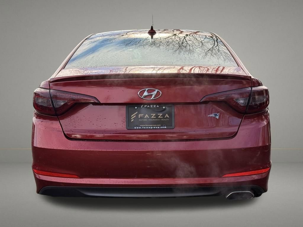 Used 2015 Hyundai Sonata SE FWD image 4