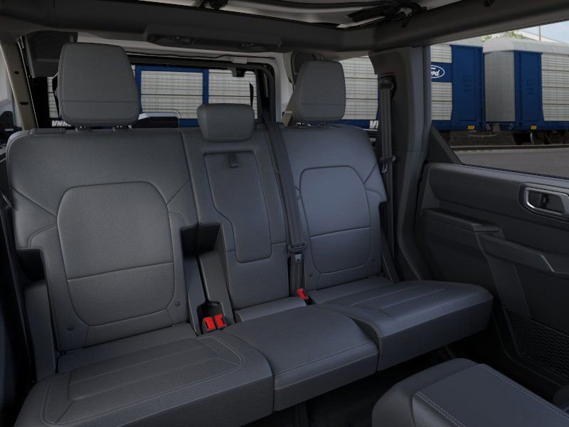 New 2025 Ford Bronco Badlands image 11