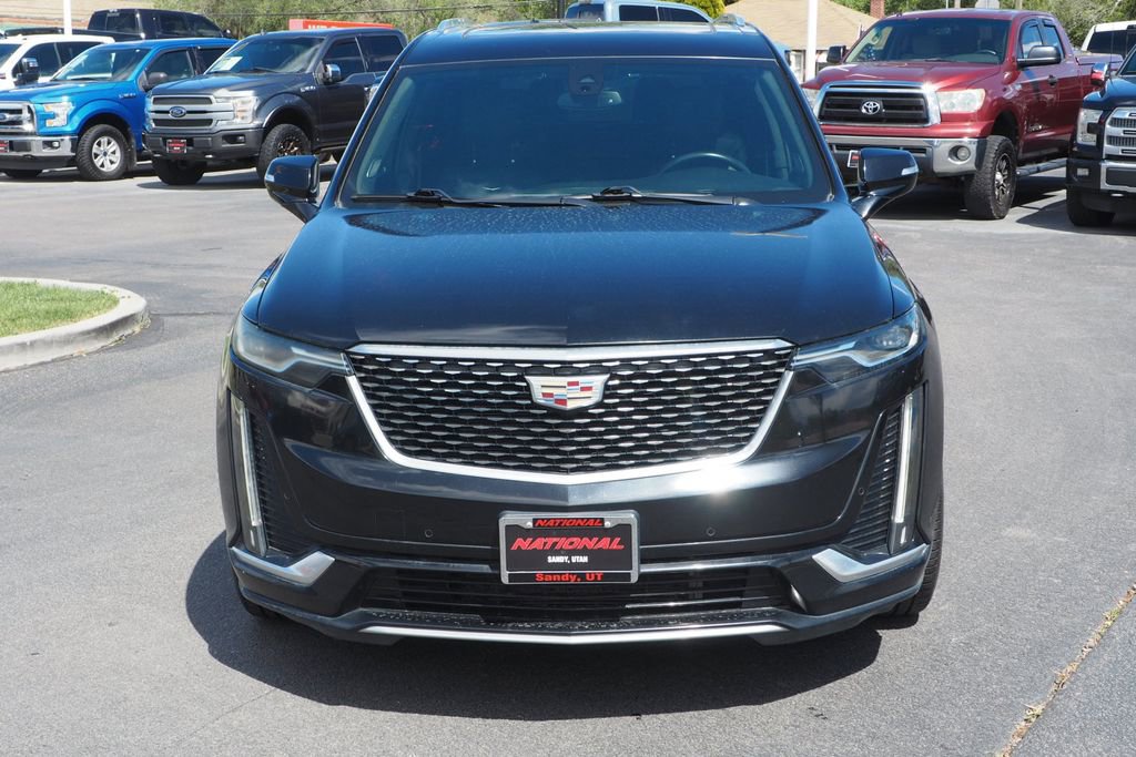 Used 2020 Cadillac XT6 Premium Luxury image 2