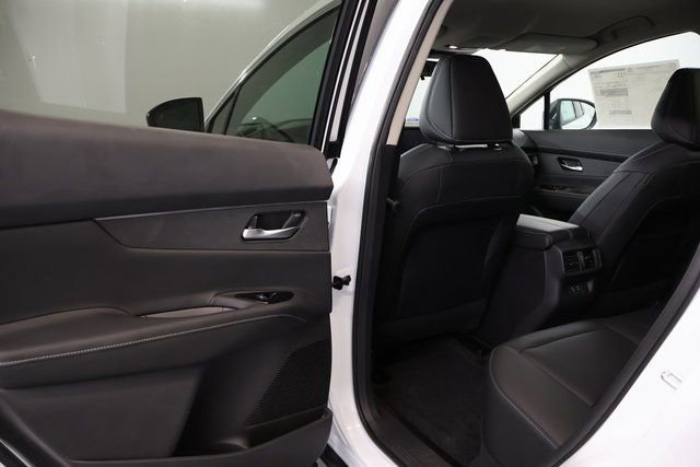 New 2025 Nissan Murano SV image 24