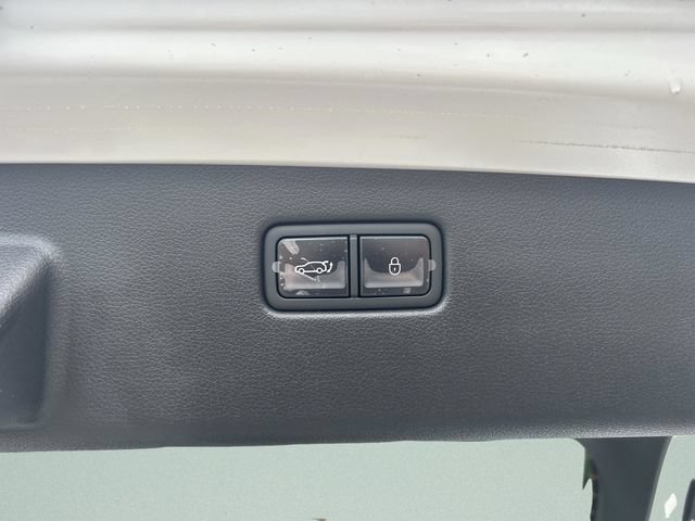 New 2026 Genesis GV60 RWD image 14