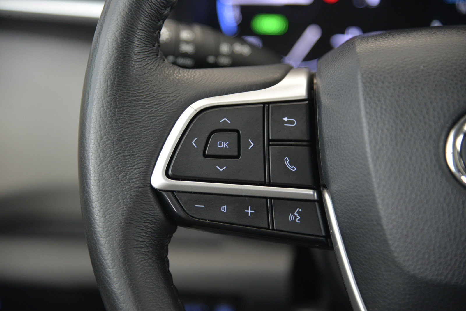 Used 2024 Toyota Sienna XLE AWD/4WD image 10