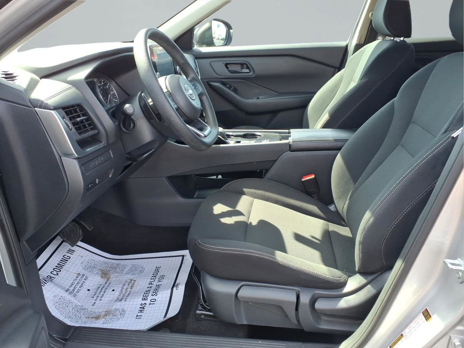 Used 2024 Nissan Rogue S FWD image 20