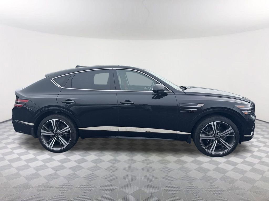 Used 2025 Genesis GV80 3.5T e-SC AWD/4WD image 4