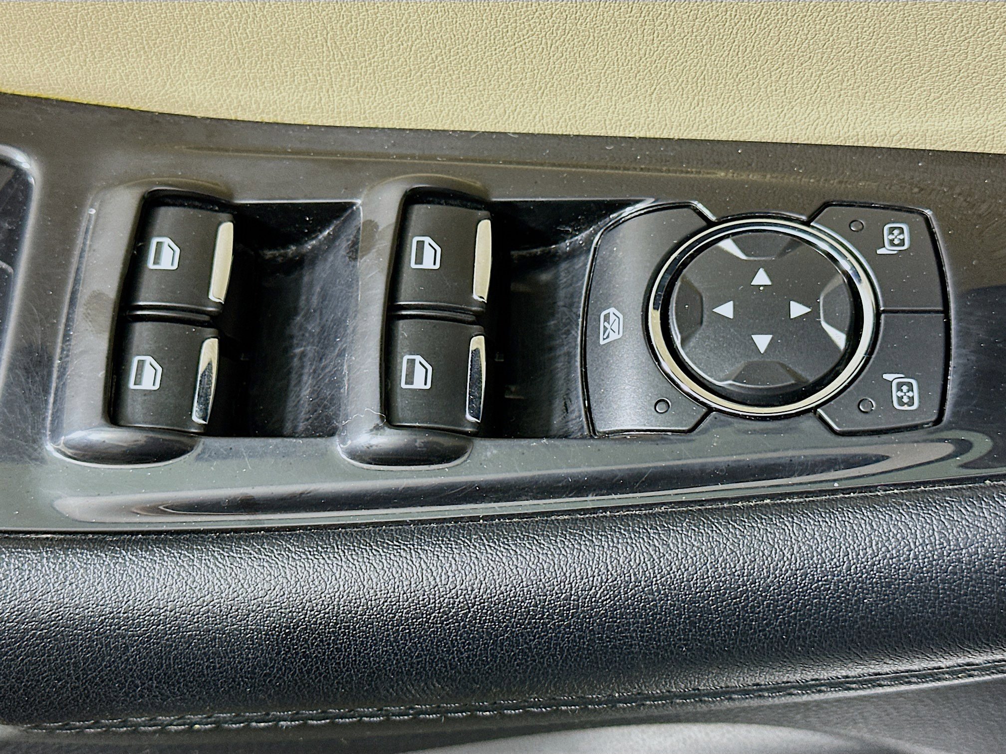 Used 2016 Ford Edge SEL w/ Equipment Group 201A image 15