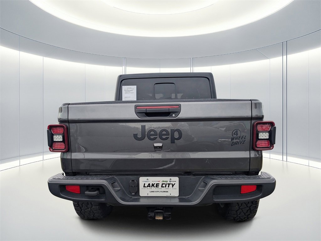 Used 2024 Jeep Gladiator Sport image 4