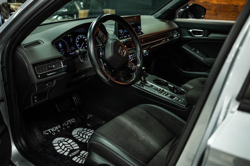 Used 2022 Honda Civic Sport image 8