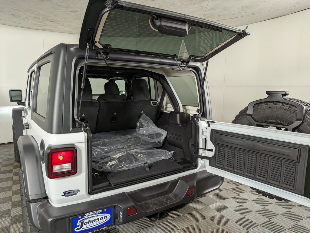New 2026 Jeep Wrangler Willys image 9