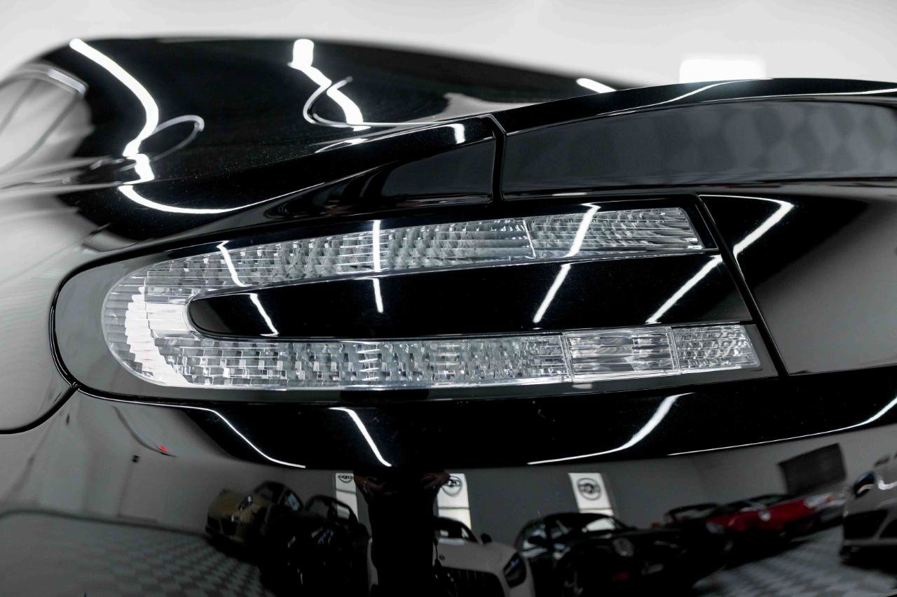Used 2011 Aston Martin V8 Vantage N420 image 28