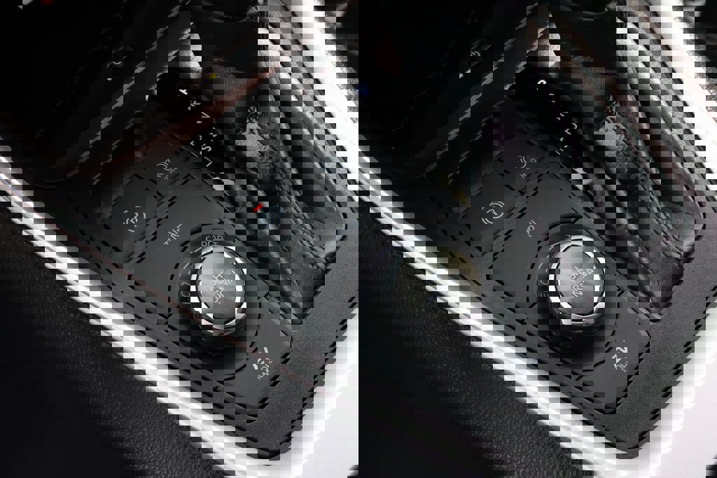 Used 2024 Toyota RAV4 Limited w/ Advanced Technology Package image 19