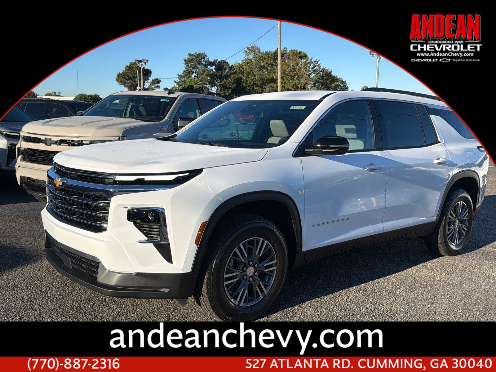 New 2027 Chevrolet Traverse LT FWD image 1