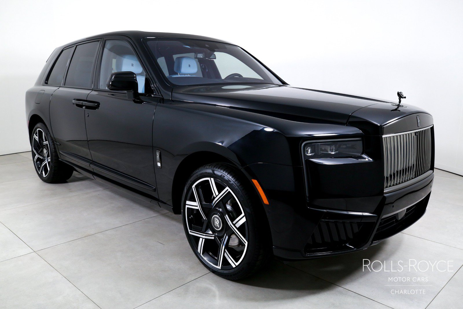 New 2027 Rolls-Royce Cullinan Black Badge AWD/4WD image 6