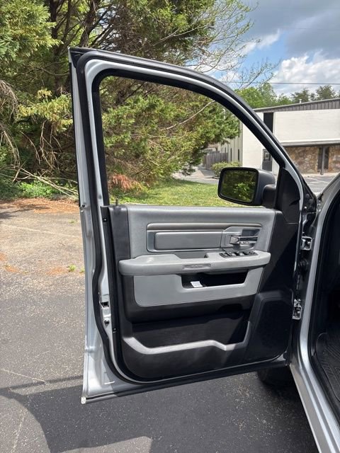 Used 2016 RAM 1500 Big Horn image 19