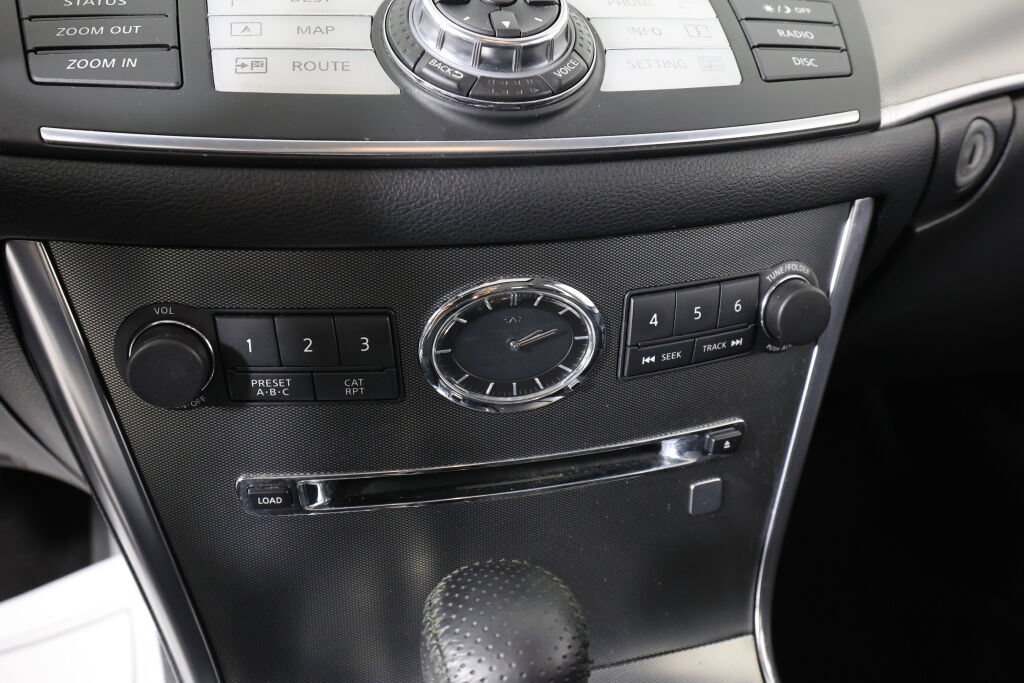 Used 2007 INFINITI M45 Sport w/ Technology Pkg RWD image 35