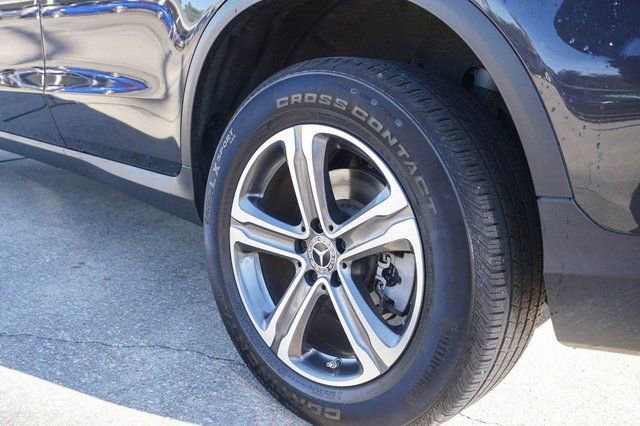 Used 2022 Mercedes-Benz GLC 300 image 9