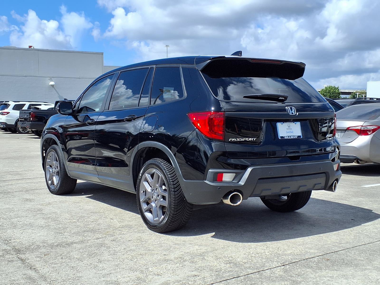 Certified 2023 Honda Passport EX-L image 3