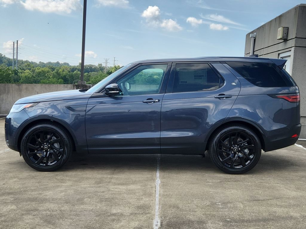 Certified 2025 Land Rover Discovery S AWD/4WD image 6