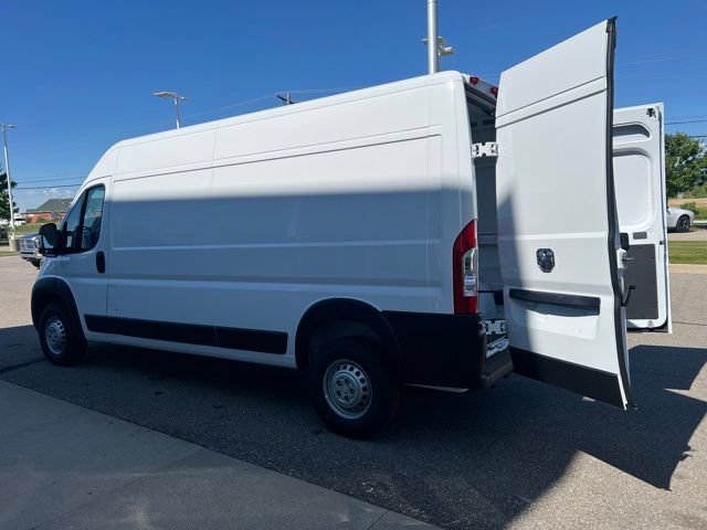 New 2026 RAM ProMaster 2500 w/ Convenience Group FWD image 18