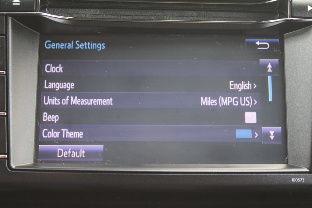 Used 2018 Toyota RAV4 LE FWD image 42