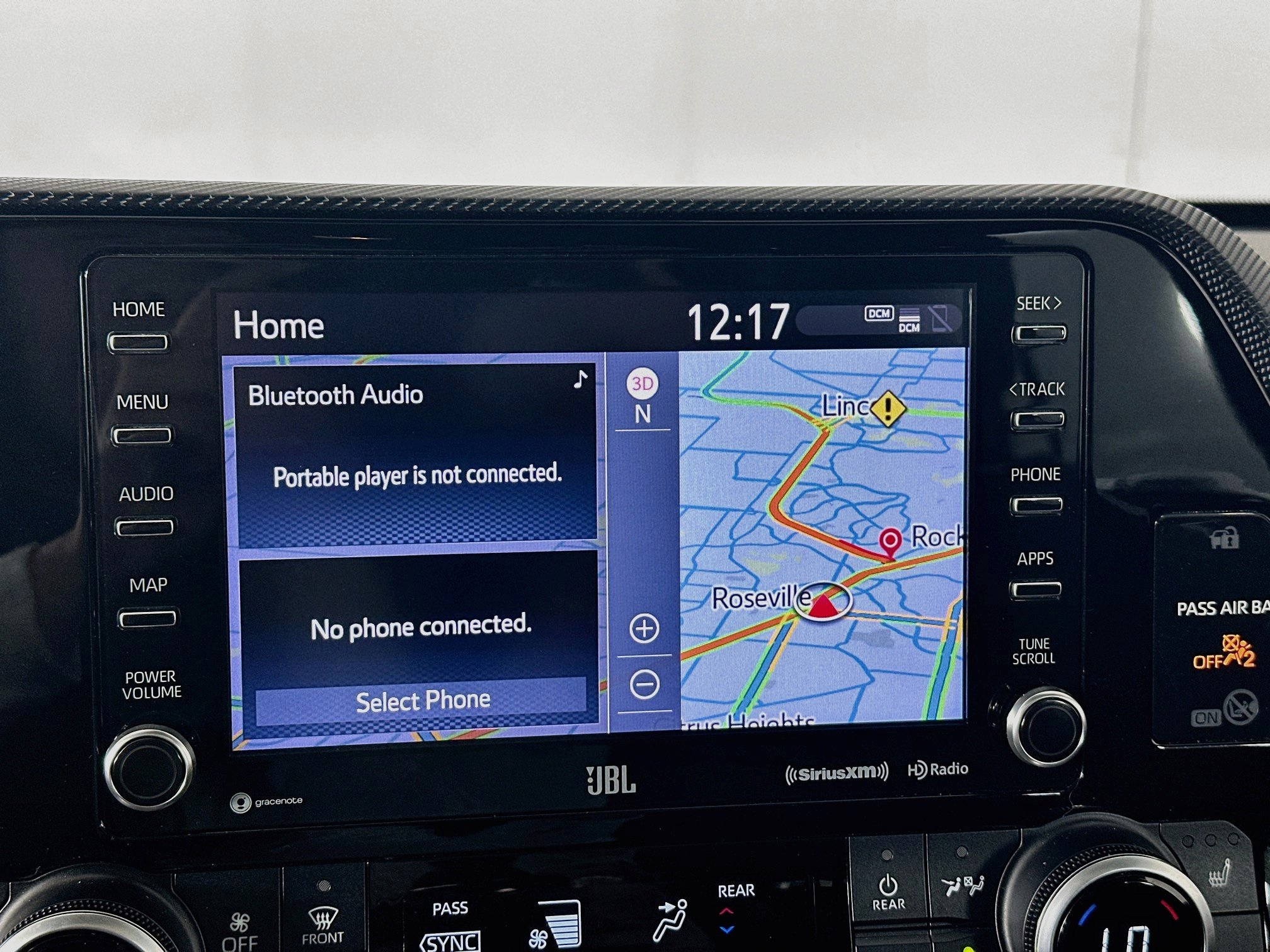 Used 2021 Toyota Highlander XSE AWD/4WD image 19