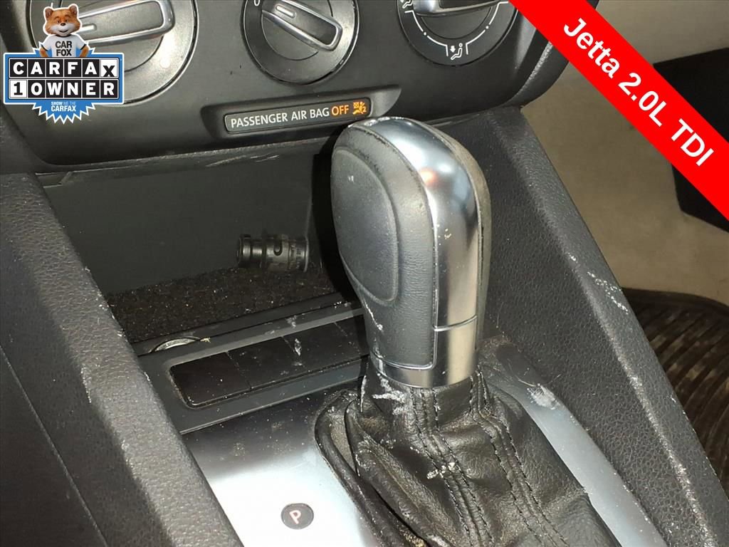 Used 2013 Volkswagen Jetta TDI image 18