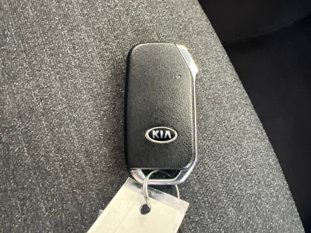 Used 2020 Kia Soul EX w/ Option Group 015 FWD image 26