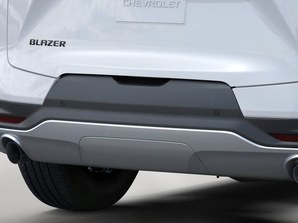 New 2026 Chevrolet Blazer LT w/ Midnight/Sport Edition FWD image 14