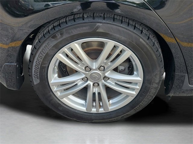 Used 2015 INFINITI Q40 w/ Moonroof Package image 5