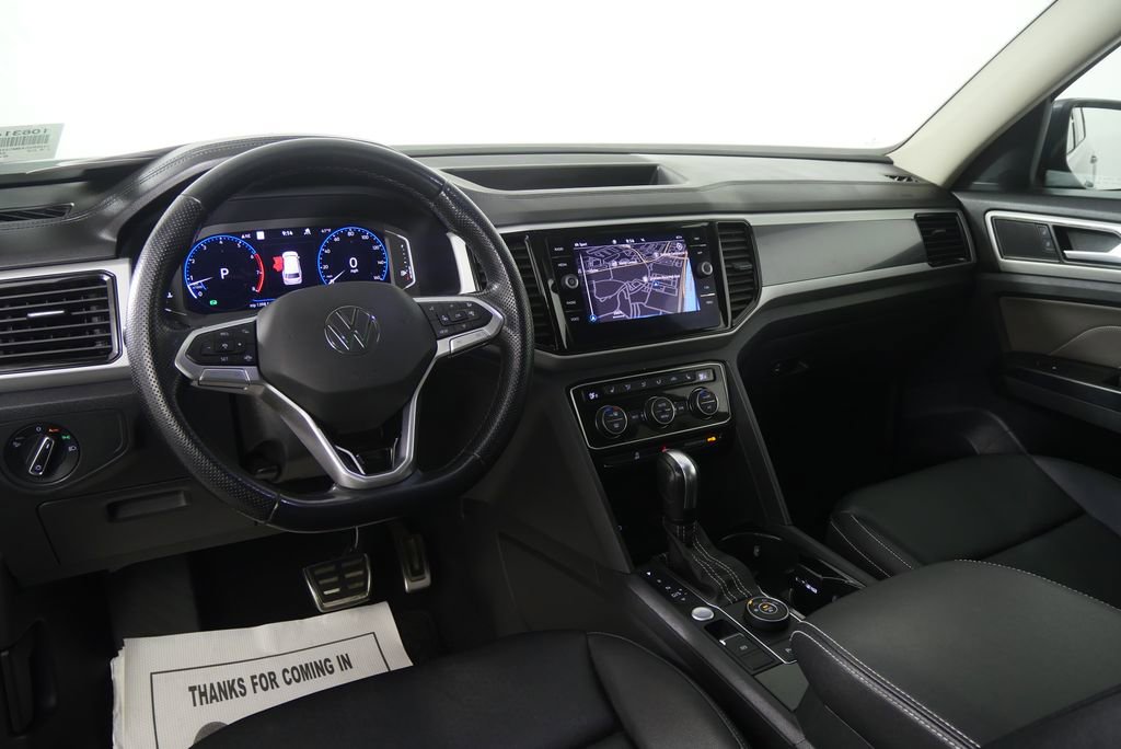 Used 2021 Volkswagen Atlas SEL R-Line image 17