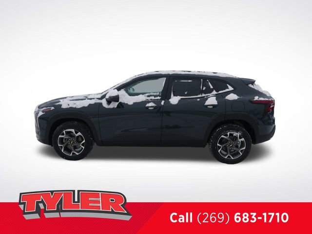 New 2026 Chevrolet Trax LT w/ Driver Confidence Package FWD image 4