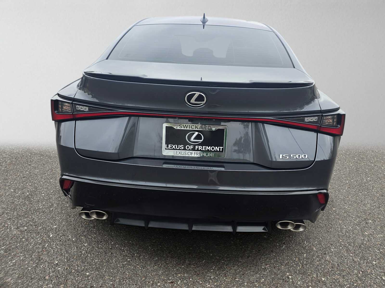 Used 2022 Lexus IS 500 RWD image 4