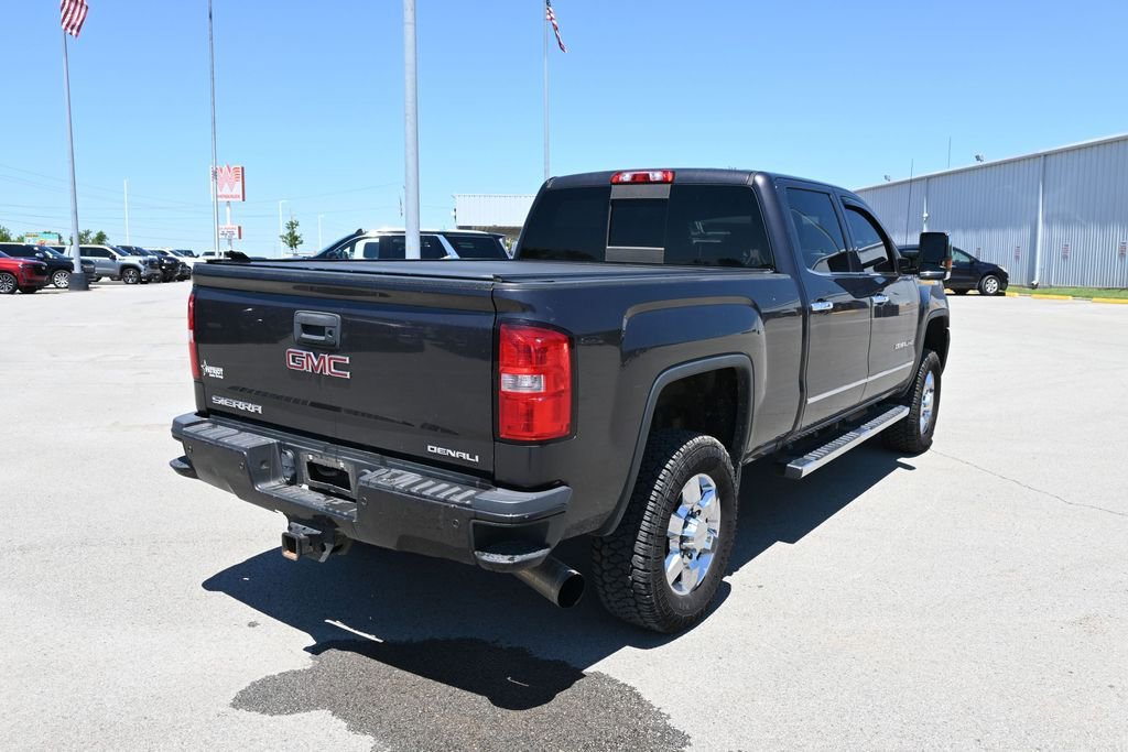 Used 2015 GMC Sierra 3500 Denali w/ Duramax Plus Package AWD/4WD image 5