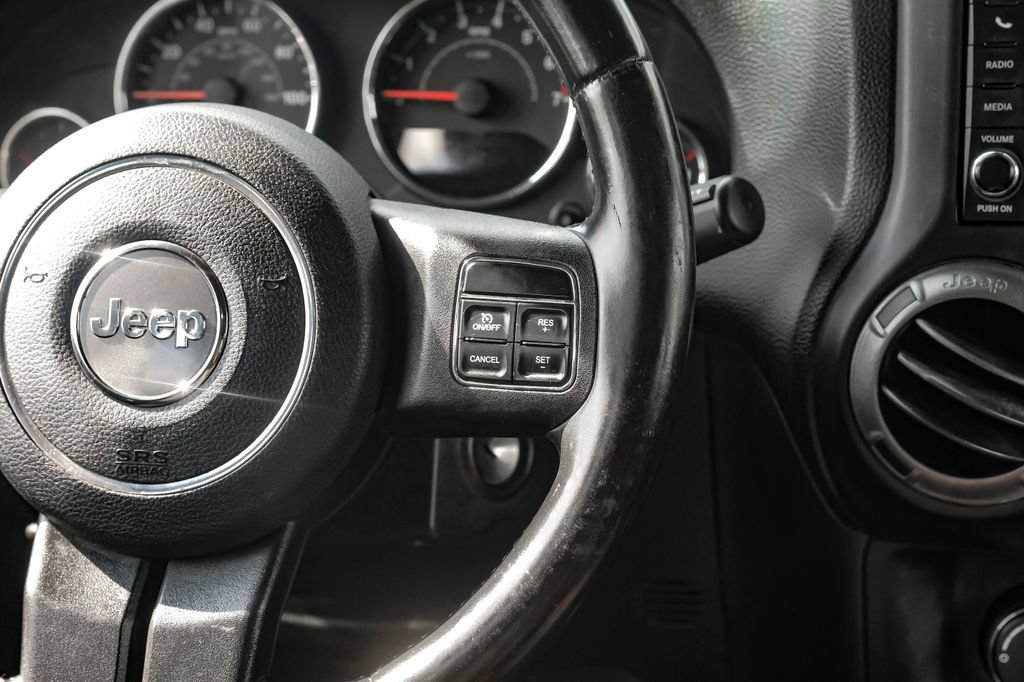 Used 2011 Jeep Wrangler Unlimited Sport AWD/4WD image 16