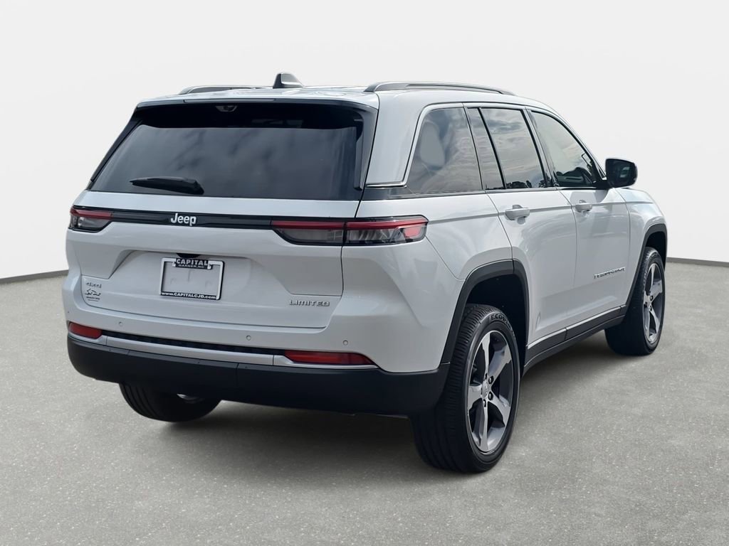New 2026 Jeep Grand Cherokee Limited w/ Luxury Tech Group II image 5