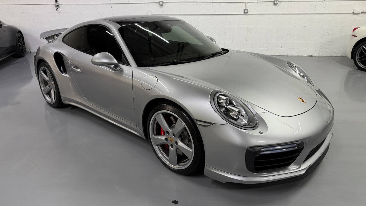 Used 2017 Porsche 911 4 Coupe AWD/4WD image 2