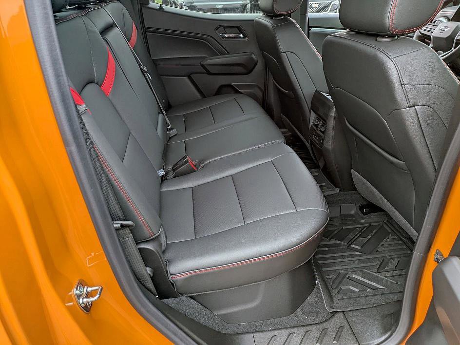 New 2025 Chevrolet Colorado Z71 w/ Technology Package image 31