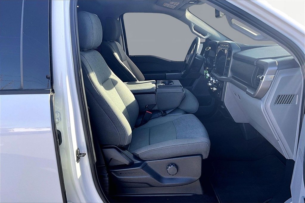 Used 2024 Ford F150 XLT w/ Tow/Haul Package image 7