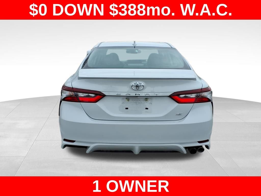 Used 2024 Toyota Camry SE image 6